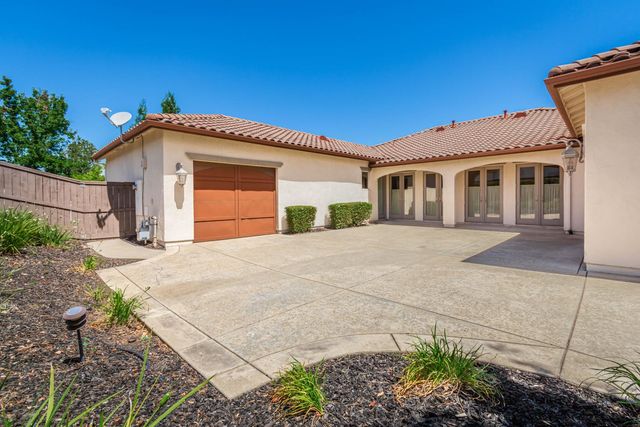 2121 Ladera Dr, Lincoln, CA 95648
