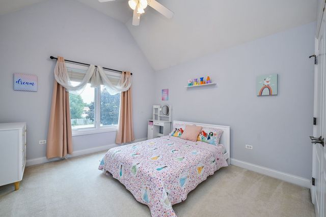 830 N Sleight Street, Naperville, IL 60563