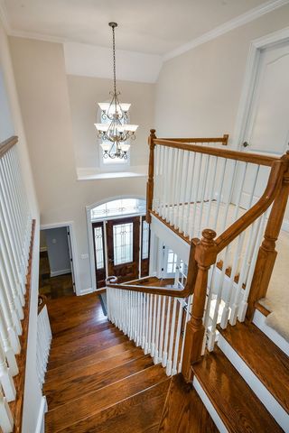 830 N Sleight Street, Naperville, IL 60563