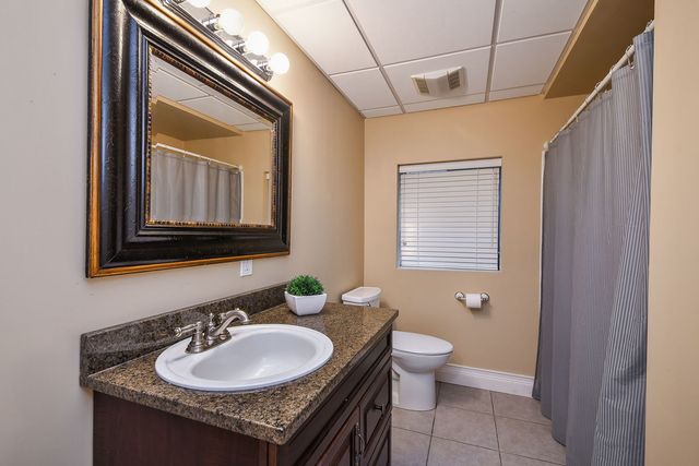 830 N Sleight Street, Naperville, IL 60563