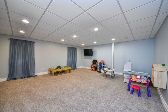 830 N Sleight Street, Naperville, IL 60563