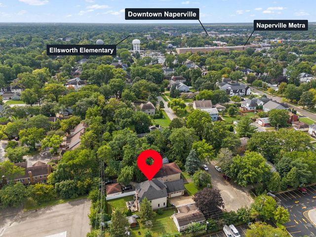 830 N Sleight Street, Naperville, IL 60563