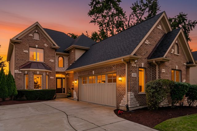 830 N Sleight Street, Naperville, IL 60563