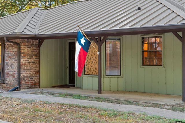 15236 Hillview Rd, Tyler, TX 75703
