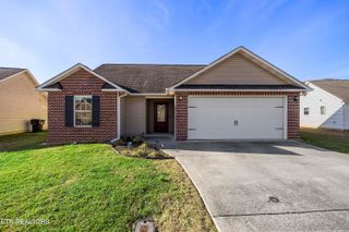 8033 Cambridge Reserve Drive, Knoxville, TN 37924