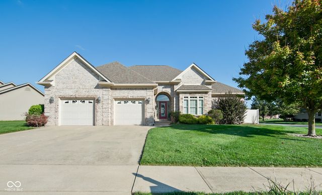 2812 Sunflower Court, Columbus, IN 47201