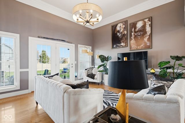 2812 Sunflower Court, Columbus, IN 47201