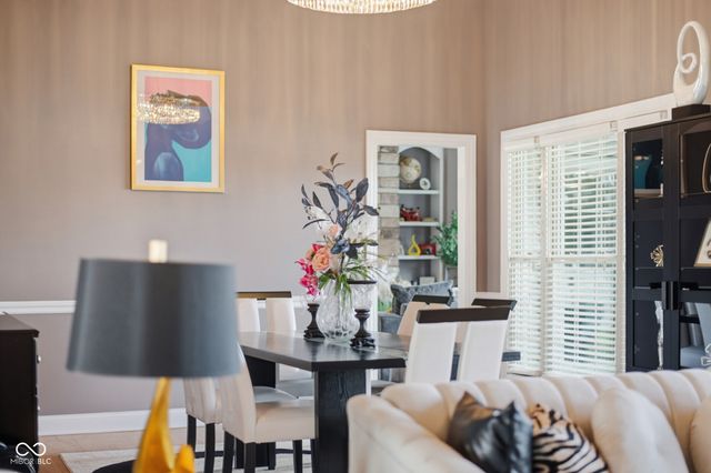 2812 Sunflower Court, Columbus, IN 47201