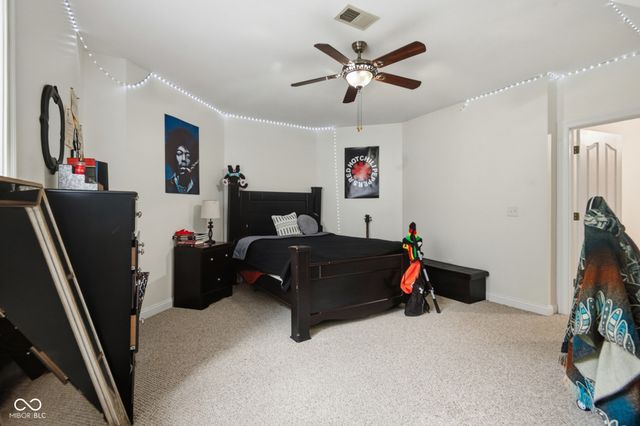 2812 Sunflower Court, Columbus, IN 47201