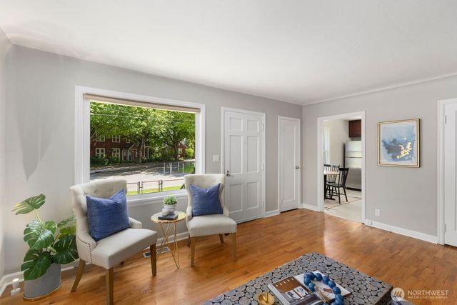 8111 10th Avenue S, Seattle, WA 98108