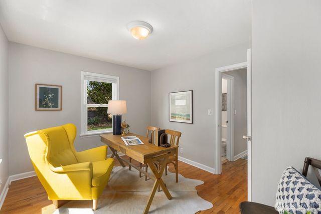 8111 10th Avenue S, Seattle, WA 98108