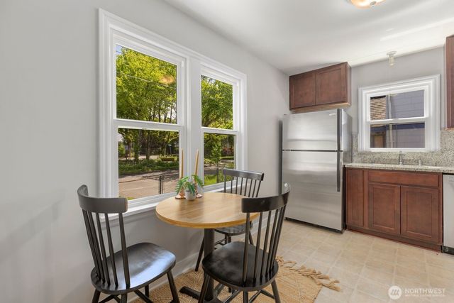8111 10th Avenue S, Seattle, WA 98108