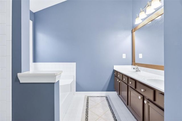 135 Saltcreek Point, Sugar Hill, GA 30518