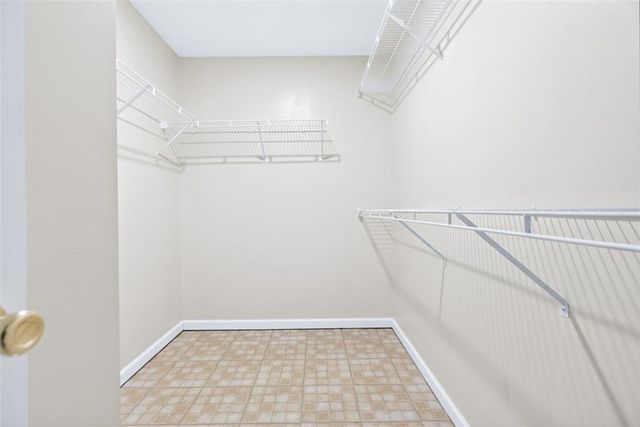 135 Saltcreek Point, Sugar Hill, GA 30518