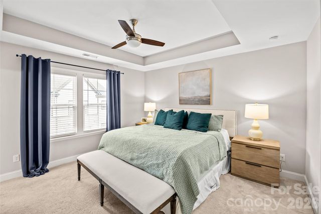 314 Hastings Run Drive, Charlotte, NC 28211