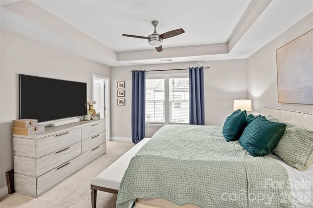 314 Hastings Run Drive, Charlotte, NC 28211