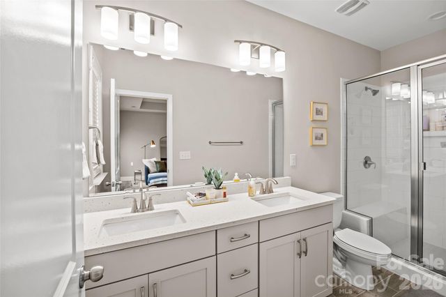 314 Hastings Run Drive, Charlotte, NC 28211