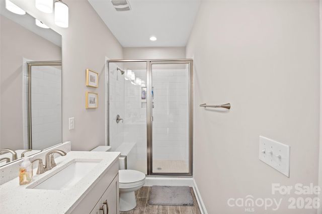 314 Hastings Run Drive, Charlotte, NC 28211