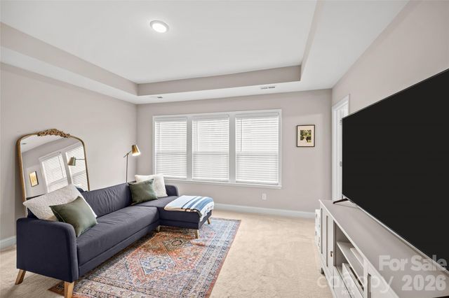 314 Hastings Run Drive, Charlotte, NC 28211