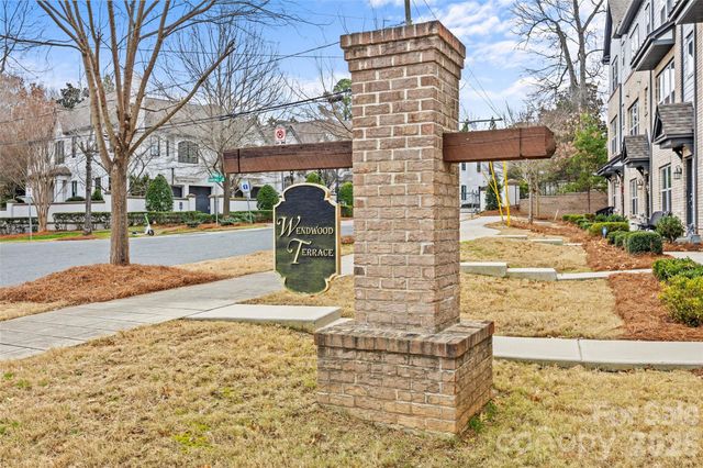 314 Hastings Run Drive, Charlotte, NC 28211