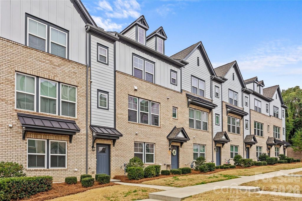 314 Hastings Run Drive, Charlotte, NC 28211