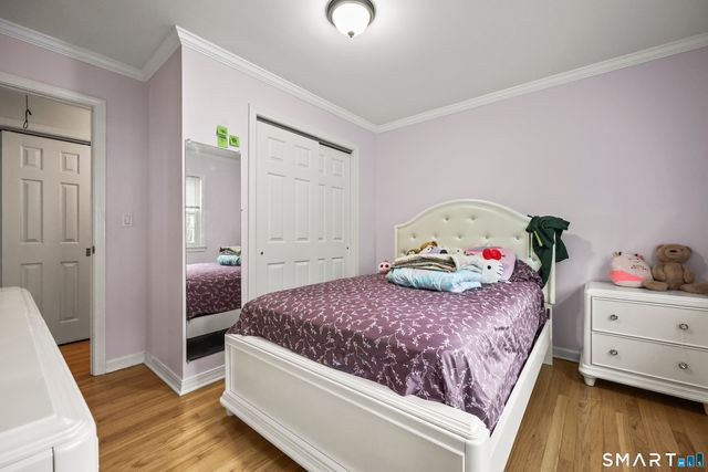 40 Winthrop Place, Monroe, CT 06468