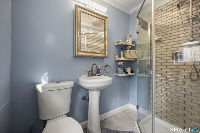 40 Winthrop Place, Monroe, CT 06468