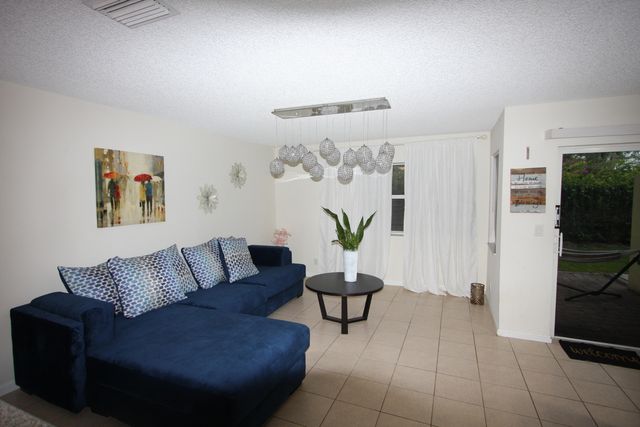 945 Imperial Lake Road, Lake Belvedere Estates, West Palm Beach, FL 33413