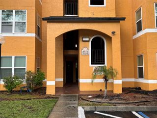 4658 COMMANDER DRIVE 813, Orlando, FL 32822