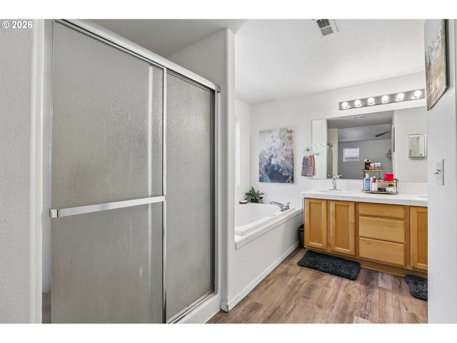 5506 Ne 44TH St, Vancouver, WA 98661