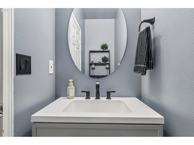 5506 Ne 44TH St, Vancouver, WA 98661