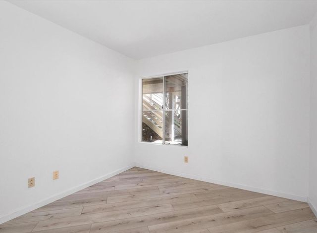 7087 Camino Degrazia 141, San Diego, CA 92111