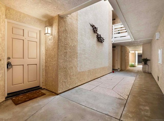 7087 Camino Degrazia 141, San Diego, CA 92111