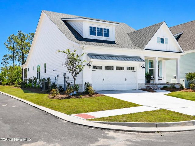 321 Longhill Drive, Wilmington, NC 28412