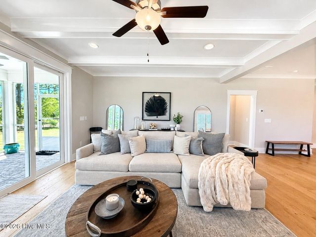 321 Longhill Drive, Wilmington, NC 28412