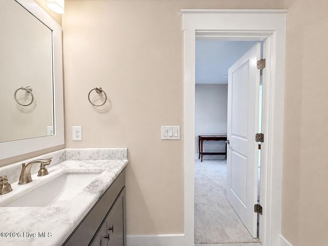 321 Longhill Drive, Wilmington, NC 28412