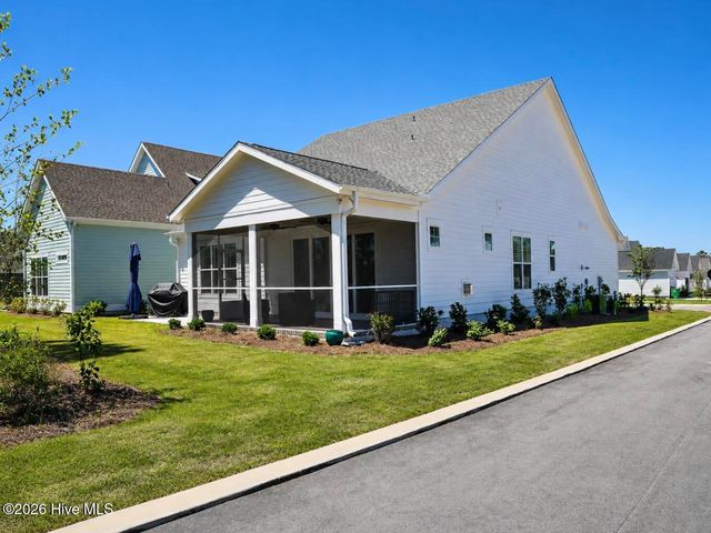 321 Longhill Drive, Wilmington, NC 28412