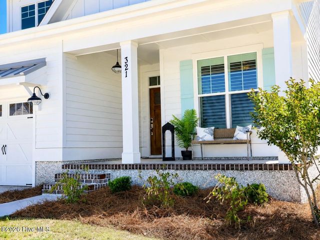 321 Longhill Drive, Wilmington, NC 28412