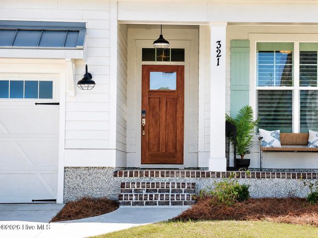 321 Longhill Drive, Wilmington, NC 28412