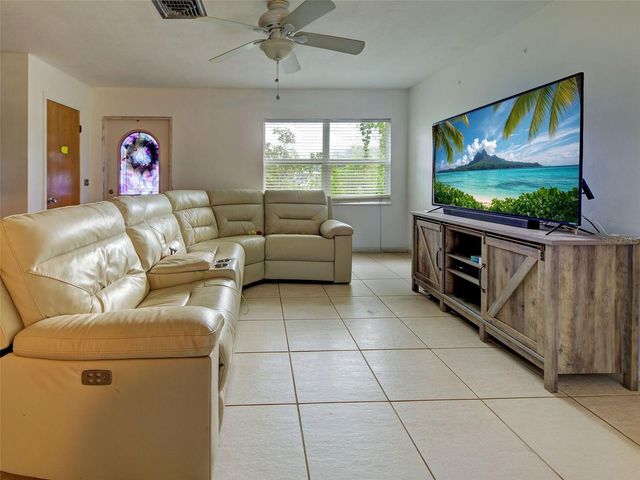 355 TRINITY ROAD, Venice, FL 34293