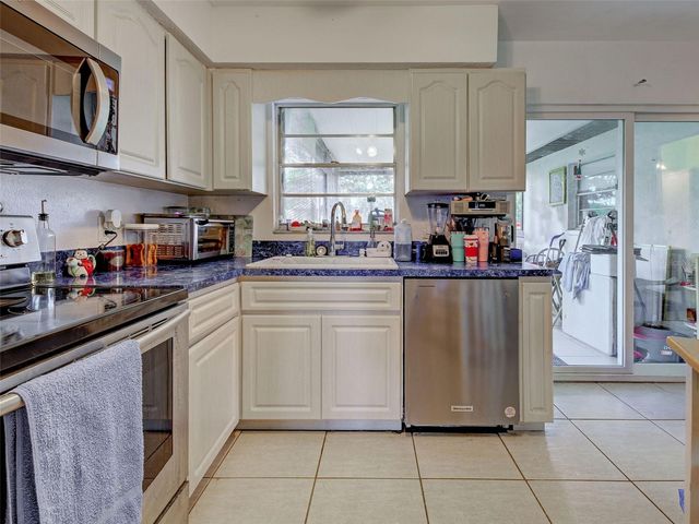355 TRINITY ROAD, Venice, FL 34293
