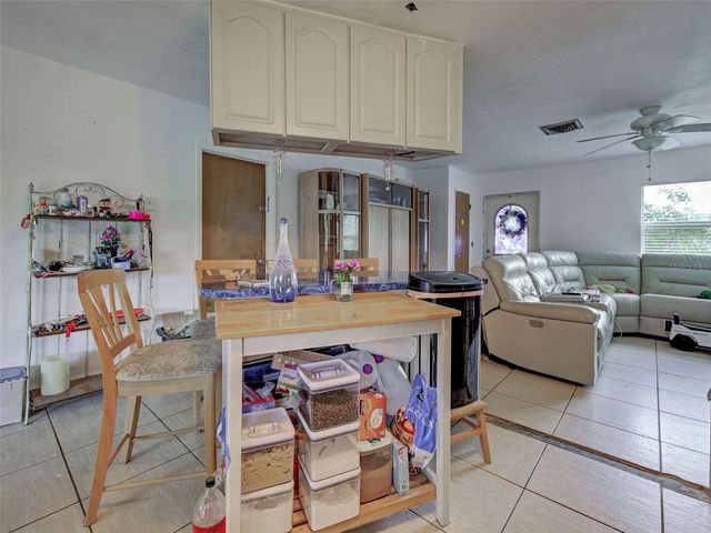 355 TRINITY ROAD, Venice, FL 34293