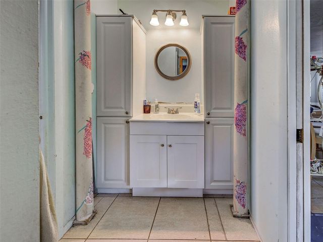355 TRINITY ROAD, Venice, FL 34293