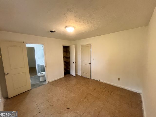 471 Ridgecrest Drive, Riverdale, GA 30274
