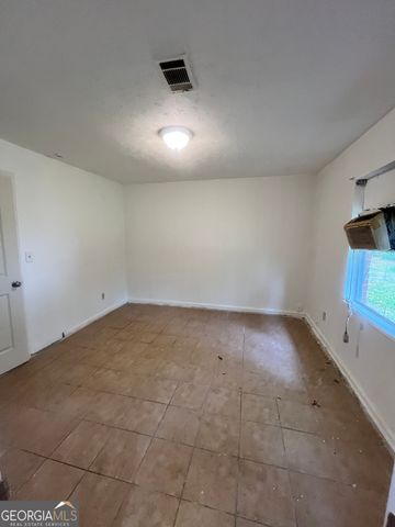 471 Ridgecrest Drive, Riverdale, GA 30274