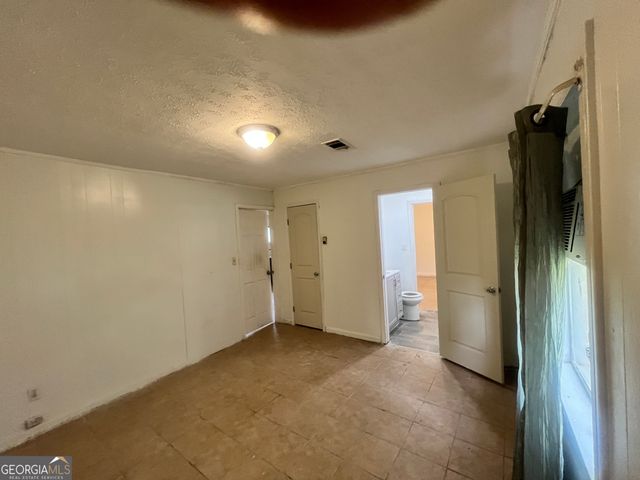 471 Ridgecrest Drive, Riverdale, GA 30274