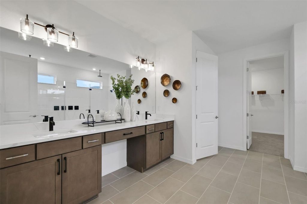 Image 34 of property listing at 17186 COTTONTAIL CIRCLE, Punta Gorda, FL 33982