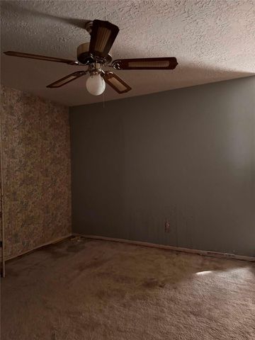 16214 Deer Lick Drive, Houston, TX 77090