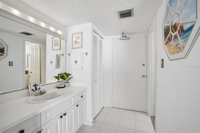 450 S GULFVIEW BOULEVARD 605, Clearwater Beach, FL 33767