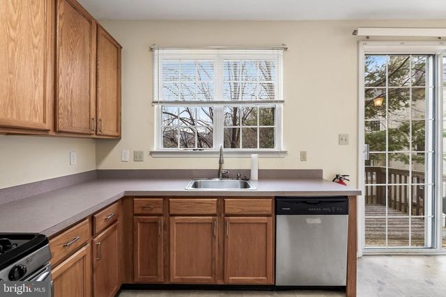 6304 RIVERFRONT DR, Palmyra, NJ 08065